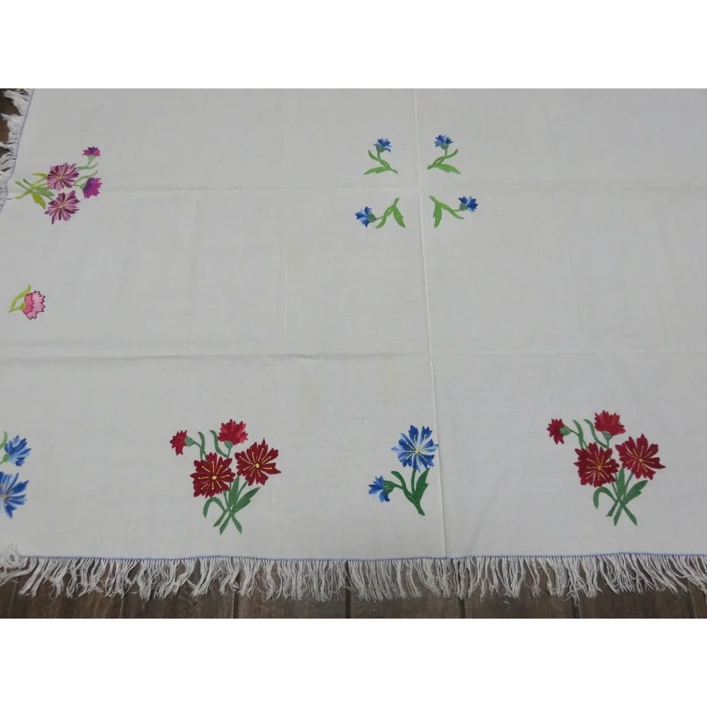 Vintage Hand Embroidered Floral White Fringed Rectangular Tablecloth Linen 50x60